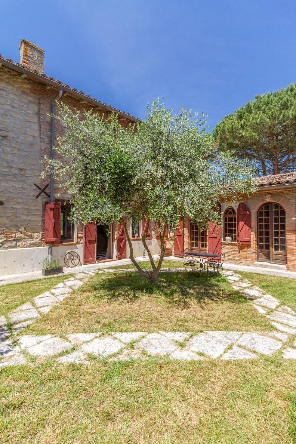 B&B Du Couvent, Vue Chateau Giroussens Экстерьер фото