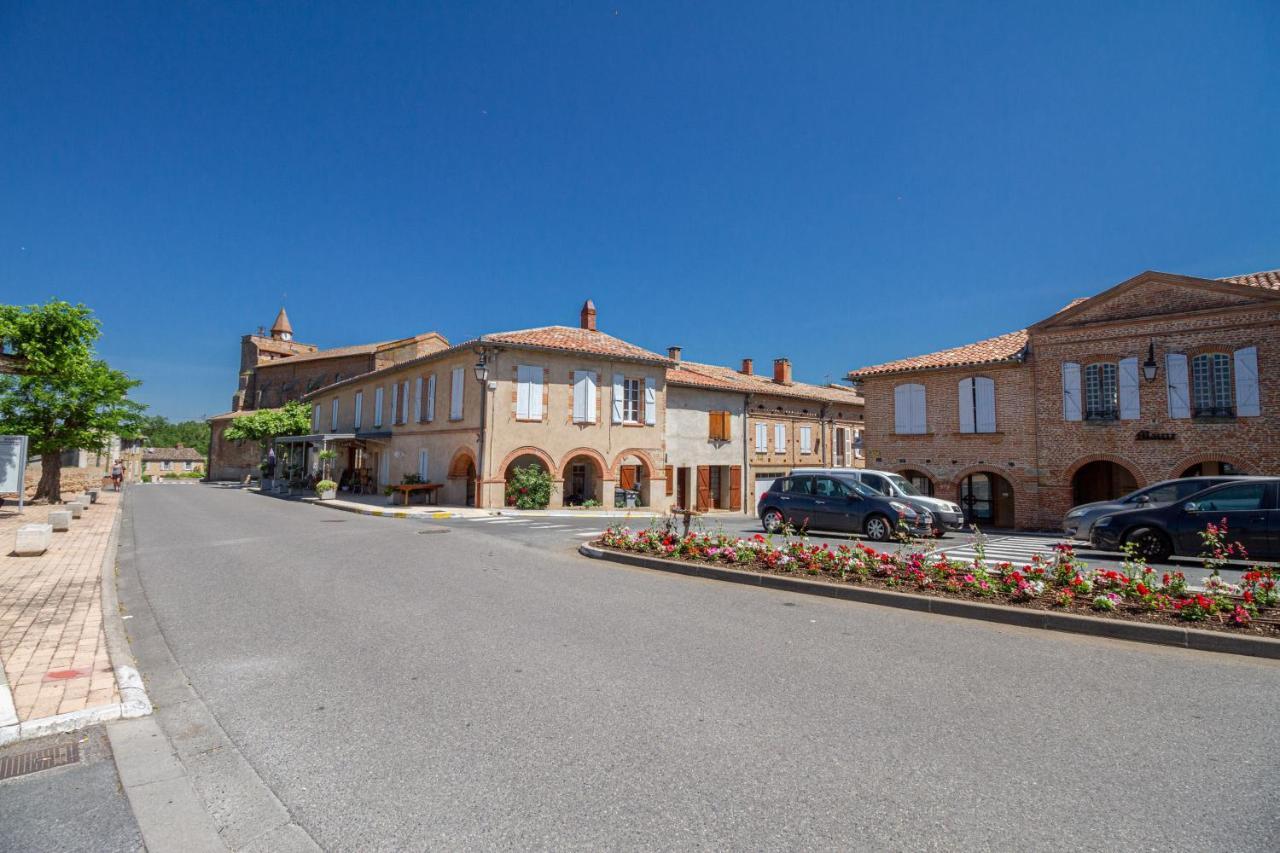 B&B Du Couvent, Vue Chateau Giroussens Экстерьер фото