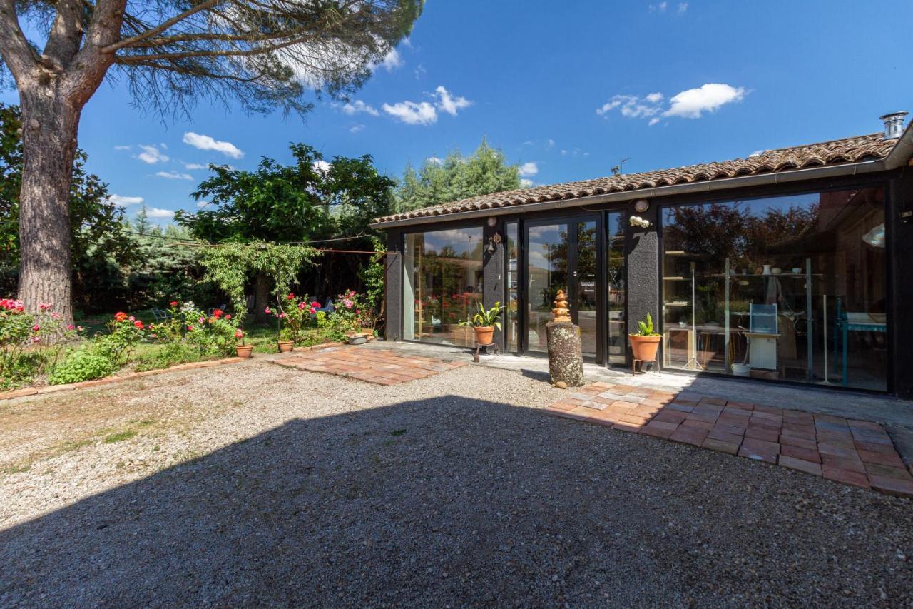 B&B Du Couvent, Vue Chateau Giroussens Экстерьер фото